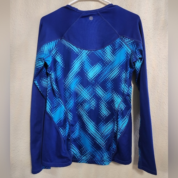 Athleta Blue Long Sleeve athletic Top size small - Picture 7 of 9